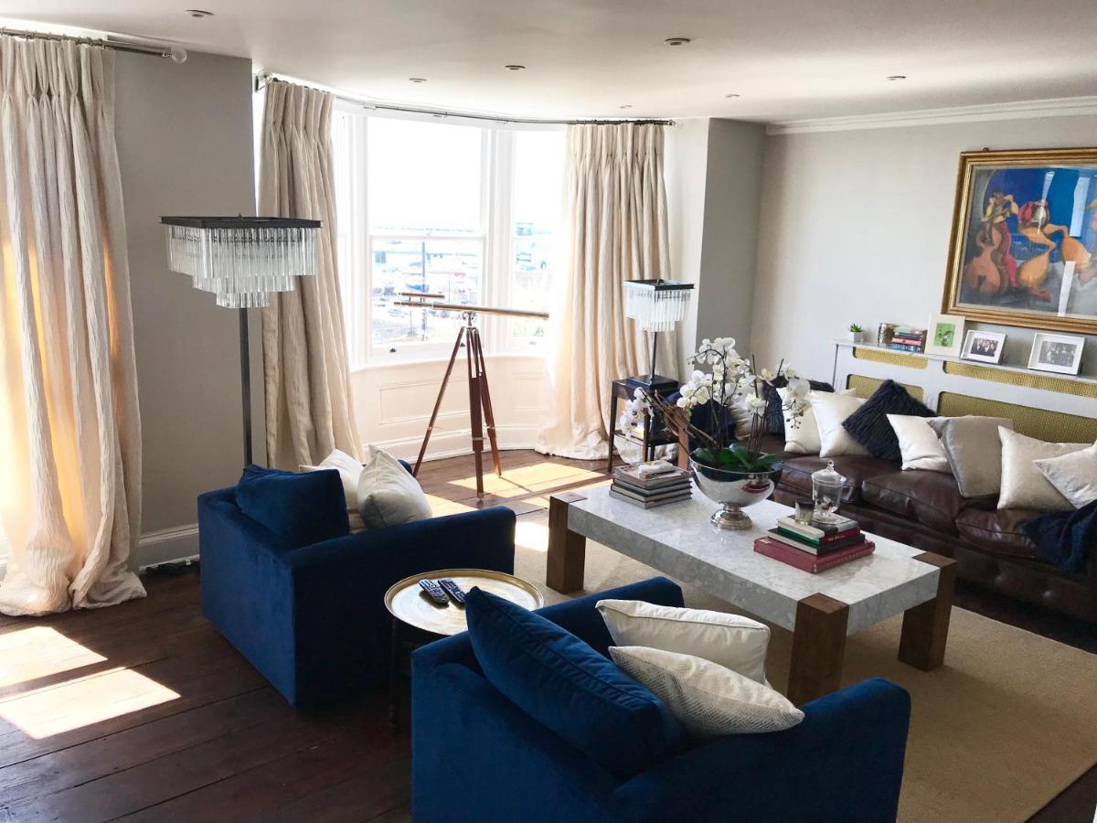 Marina Retreat - Stunning 4 Bedroom, 3 Bathroom House With Harbour Views! ラムズゲート エクステリア 写真